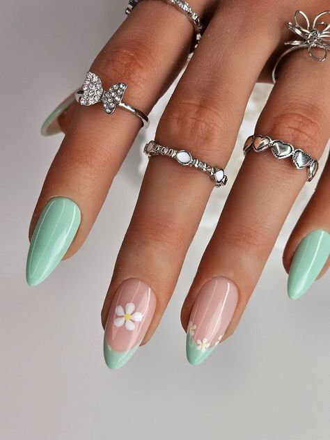 Simple Spring Nails, Cute Simple Nails, Pink Nail Art, Short Acrylic Nails Designs, Luxury Nails, Nail Designs Spring, Cute Nail Designs, Floral Nails, Short Acrylic Nails