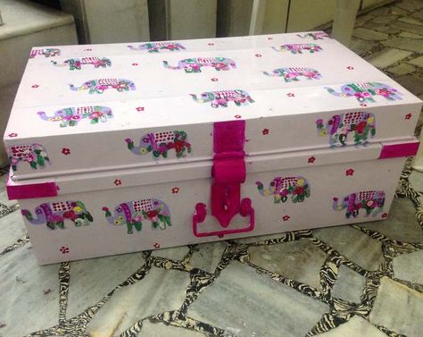 Trousseau Packing - Light pink with hot pink Elephant print Trunk for trousseau packing | WedMeGood  #wedmegood #trousseau #packing Trunk Box Decor Diy, Trunk Painting Ideas Diy, Metal Trunk Painting Ideas, Trunk Painting Ideas, Trunk Decorating Ideas, Trunk Home Decor, Trunk Diy, Trunk Decor, Trunk Makeover