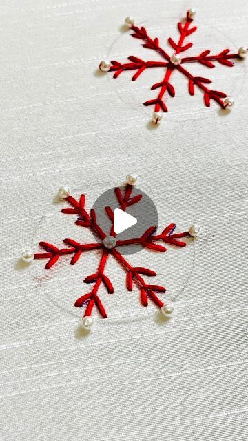 Snow Flake Embroidery Design, Quick Christmas Embroidery, Embroidered Snowflakes Simple, Snowflake Embroidery Pattern Simple, Embroider Snowflake Simple, Snowflake Embroidery Tutorial, Simple Snowflake Embroidery, Hand Embroidered Snowflakes, Snowflake Embroidery Pattern Free