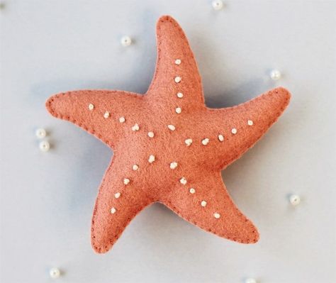 Seashells and Starfish Sewing Pattern, Felt Ornaments,pdf SVG Felt Pattern, Baby Mobile, Garland Pattern, Under the Sea, Christmas Ornaments - Etsy Ocean Sewing Projects, Felt Sand Dollar, Felt Sea Creatures Patterns Free, Under The Sea Christmas, Felt Starfish, Felt Patterns Free, Felt Creatures, Seashells Patterns, Kids Inspo