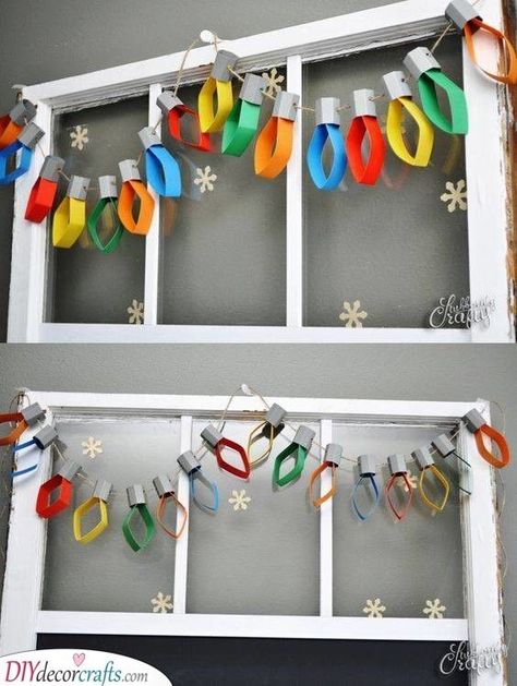 Christmas Light Window Display, Christmas Door Decorations Simple, Crafts Using Tissue Paper, Holiday Dance Decorations, Christmas Preschool Classroom Decor, Classroom Decor Christmas Ideas, Simple Christmas Door Decor, Non Denominational Holiday Decorations, Diy Christmas Gifts By Kids