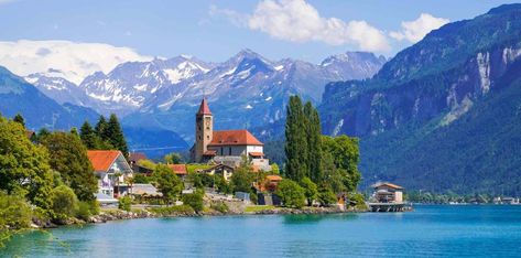 Living Nomads on Twitter: "Switzerland itinerary 8 days — What to do & How to spend 8 days in Switzerland by train perfectly? https://t.co/WDQZ0u1MzY… https://t.co/R24GiXJFrA" Geneva Old Town, Switzerland Itinerary, Interlaken, Switzerland Travel, Instagrammable Places, Best Places To Live, Most Beautiful Cities, Urban Decay, Day Trip