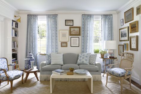 Sarah Bartholomew Designs, Sarah Bartholomew, Interesting Living Room, Hosting Tips, Welcoming Home, Quiet Corner, Lee Jofa, Painting Wallpaper, Create Space