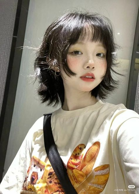 Vlasové Trendy, Hair Inspiration Short, Shot Hair Styles, Shag Haircut, 짧은 머리, Short Hair Haircuts, Hair Reference, Dream Hair, Grunge Hair