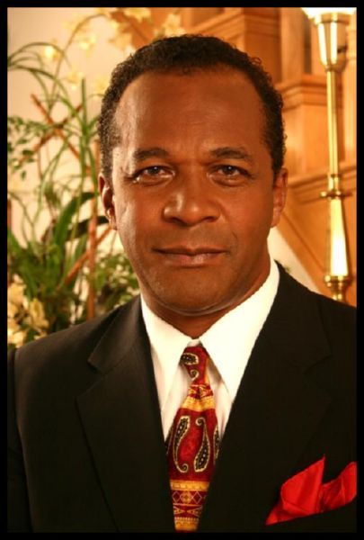 Actor, songwriter and minister Clifton Davis received a B.A. degree in theology from Seventh Day Adventist and Historically Black Oakwood University in Huntsville, Alabama and a M.Div. from Andrews University. 7 Day Adventist, Oakwood University, What Makes A Man, Seventh Day Adventist, Swag Men, Actor Picture, Godly Man, Classic Tv, Special People