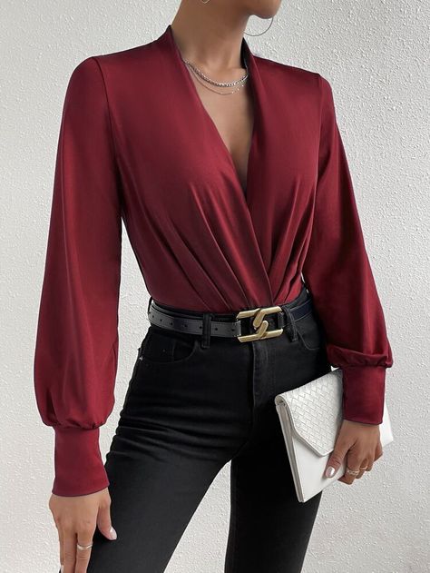 Elegant Bodysuit, Comfy Jumpsuits, Top Shirt Women, Special Occasion Outfits, Plain Tees, Bishop Sleeve, Dressy Outfits, Beautiful Blouses, Modern Outfits