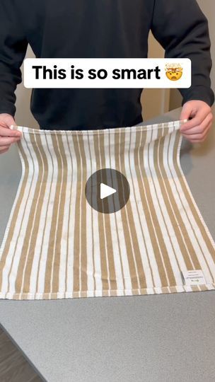 157K views · 512 reactions | Fold your kitchen towels like this to hold stuff when you’re cooking 🧑‍🍳 #hometips #homehacks #lifetips #lifehacks #doityourself #kitchentips #kitchenhacks #cookingtips | Amin Shaykho Household Hacks Lifehacks, Kitchen Storage Hacks Diy, House Hacks Diy, Kitchen Hacks Diy, 27 Life Hacks, Diy Kitchen Hacks, Clever Kitchen Hacks, Life Hacks For Home, Kitchen Hacks Food