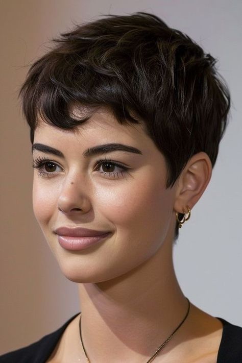 Audrey Tautou Hair Pixie, Short Brown Pixie Cut, Short Pixie Fine Hair, Pixie Cut Thinning Hair, Shag Pixie Cut Fine Hair, Pixie Cut Hair Color Ideas, Short Bangs Pixie, Short Hairstyle Layered, Short Layered Pixie Haircut