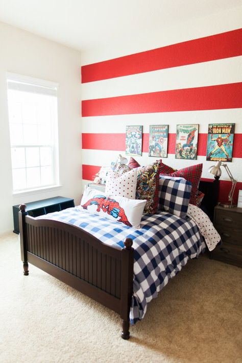 Nice Character Bedroom, Avengers Bedroom, Marvel Bedroom, Superhero Bedroom, Big Boy Bedrooms, Superhero Room, Boy’s Room, Bedroom Red, Red Rooms