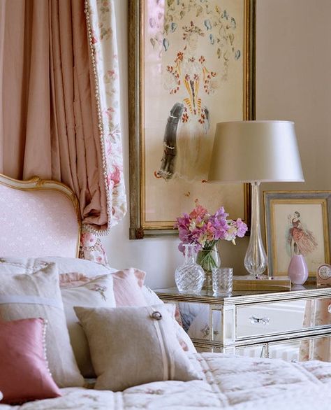 The Polohouse: Dreamy Bedrooms: uncredited Feminine Bedroom, Bedroom Interior Design Luxury, Pink Bedrooms, Shabby Chic Bedroom, Inspire Me Home Decor, Dreamy Bedrooms, Chic Bedroom, Decoration Inspiration, White Decor