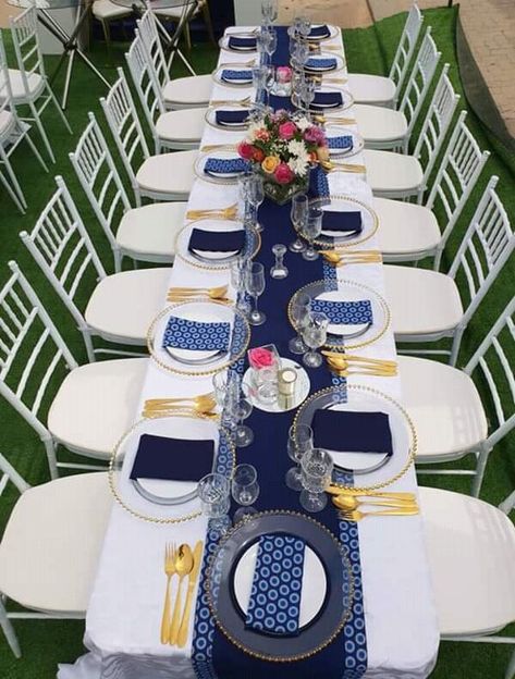 Traditional Wedding Decor Tswana, Umembeso Decor Table Settings, African Wedding Theme Decoration, Lobola Decor Ideas, Traditional Lobola Decor, Umembeso Decor, Lobola Decor, White Wedding Table Decor, Buffet Table Settings