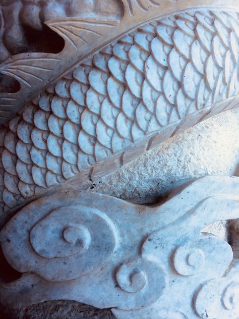 These are scales of a dragon that’s wrapped around a pillar at a chinese monastery. I somehow find these scales pattern to be so satisfying to look at. White Scales Aesthetic, Asian Dragon Aesthetic, Eastern Dragon Aesthetic, Chinese Characters Aesthetic, Sea Dragon Aesthetic, Ice Dragon Aesthetic, Dragon Core Aesthetic, Dragon Scales Aesthetic, Pillars Aesthetic