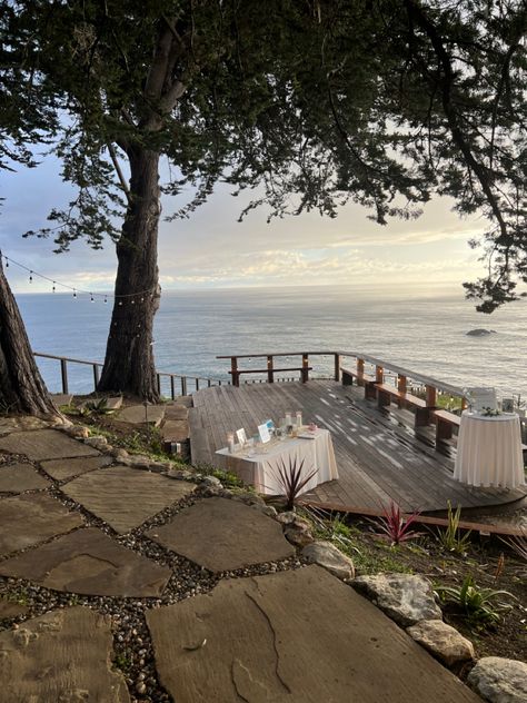 Earthy Wedding Aesthetic, California Wedding Aesthetic, West Coast Wedding Decor, Beach Wedding Venues California, Big Sur Wedding Venues, California Coast Wedding, Northern California Beaches, Ocean View Wedding, Oceanside Wedding