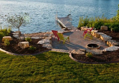 Lakeside lounge area/beach Lake Landscaping, Backyard Trees, Lake Dock, Lakeside Living, Pond Landscaping, Asian Garden, Landscape Edging, Landscape Designs, Lake Cottage