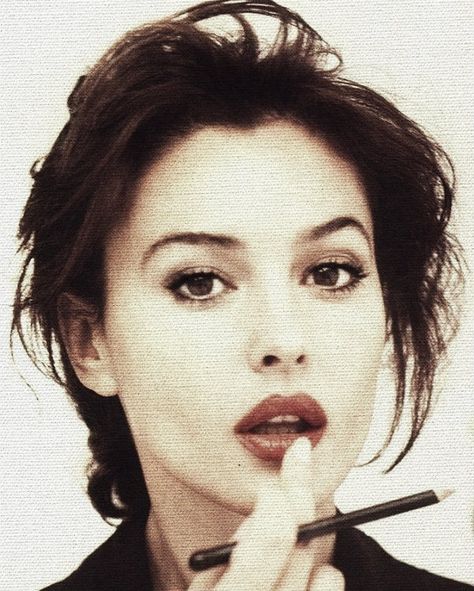 Make Up Inspo, Monica Bellucci, 인물 사진, French Girl, Kate Moss, Pretty Makeup, Makeup Inspo, Maquillaje De Ojos, The Earth