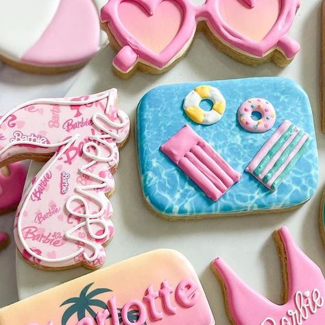 Barbie Pool Party Cookies, Pool Cookies Decorated, Pool Party Sugar Cookies, Pool Party Cookies Decorated, Pool Cookies, Vacation Cookies, Pool Party Cookies, In My Barbie Era, Swimsuit Cookies