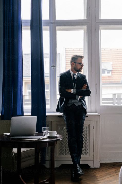 Men’s Lifestyle Photoshoot, Business Man Photography, Man Thinking, Business Portrait Photography, Thinking Man, Mens Photoshoot Poses, Corporate Portrait, Business Photoshoot, Corporate Photography