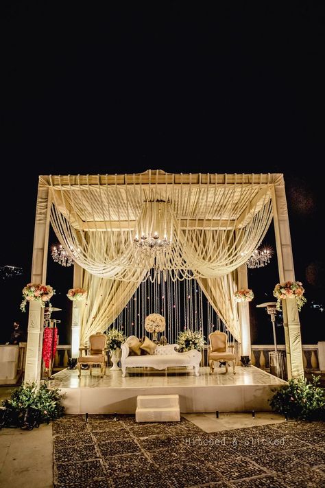 Mandap Decor Night, Phera Mandap Decor Night, Traditional Mandap, Couple Seating, Mandap Ideas, Haldi Ceremony Decorations, Wedding Lawn, Mandap Design, Mehendi Decor Ideas