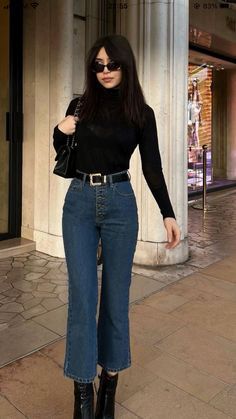 College Outfits With Jeans, Fall Corporate Casual Outfits, College Outfits Formal, Winter Fits For College, Winter Outfit For College, Elegant Baddie Outfits, Corporate Outfits Winter, Outfit Con Jean, Business Casual Outfits Jeans