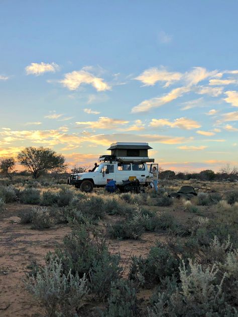 Car Camping Australia, Australian Travel Aesthetic, West Coast Australia Road Trip, Travel Australia Road Trips, Australia Camping, Bush Camp, Australia Road Trip, Camping Australia, Live In Australia