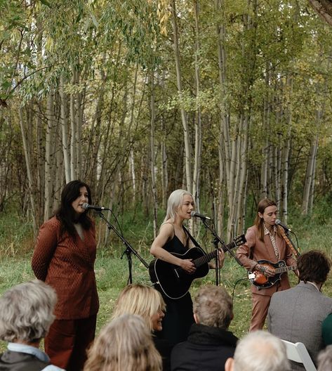 phoebe bridgers 🧁 Gay Outfits, Boy Genius, Boy Boy, Gay Books, Smart Men, Phoebe Bridgers, Spanish Moss, Love My Boys, October 21