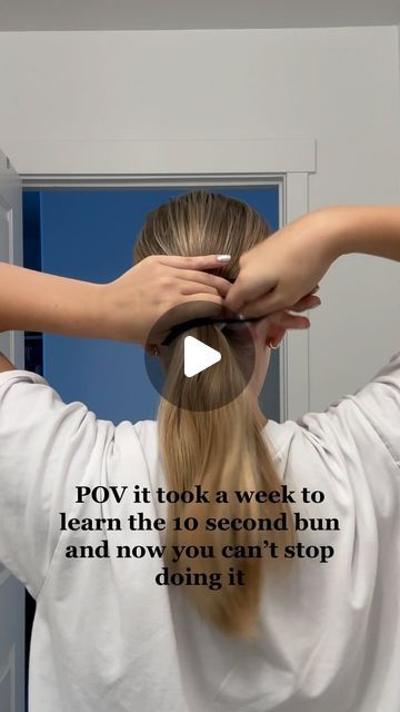 WIMBERLY’S | BEAUTY BAR on Instagram: "So cute & easy ✨ 10 sec bun by @mckenna.harrison #hairaccessories #bun #hairstyles #tutorial" Clean Bun, Fast Buns, Buns Hairstyles, Hairstyles Tutorial, Easy Bun, Disney Outfit, Heatless Curls, The Beauty Department, Hair Stylies