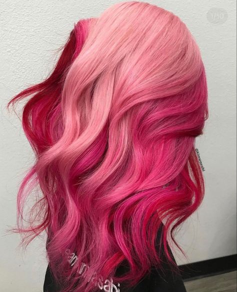 2 Tone Pink Hair, Dark And Light Pink Hair, Light And Dark Pink Hair, Valentine Hair Color, Valentines Day Hair Color, Valentines Hair Color, Valentine’s Day Hair, Two Tone Pink Hair, Red And Pink Hair