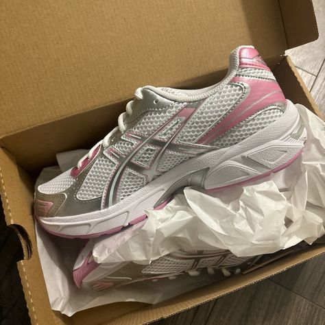 2024 Wmns Gel 1130 'White Silver Pink' Asics Gel 1130, Pink Asics, Asics Shoes, Girly Shoes, Pink Shoes, Asics Gel, Wear Pink, White Silver, Women's Sneakers