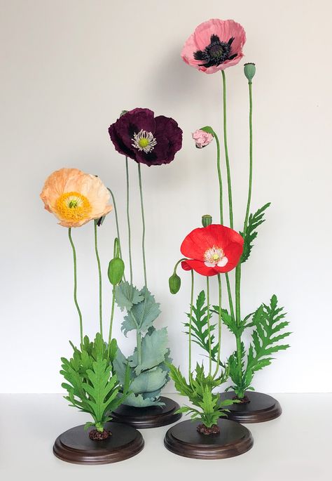 Paper Floral Arrangements, Flower In Pot, Paper Flower Art, Crepe Paper Flowers, Paper Flowers Craft, Giant Flowers, Giant Paper Flowers, Paper Floral, Floral Craft