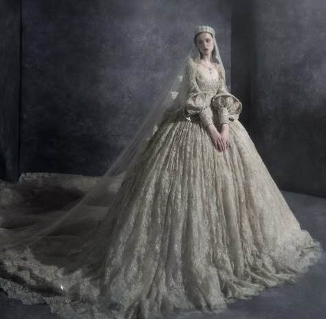 The Atelier Couture, Victorian Poetry, Wedding Gown Inspiration, Princess Bridal, The Atelier, Dream Wedding Ideas Dresses, Style Magazine, Fantasy Gowns, Clothing Designs