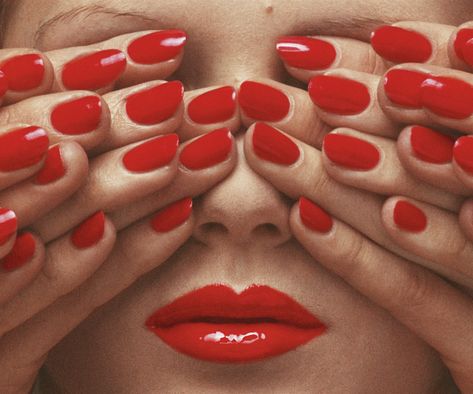 Guy Bourdin Photography, Perfect Red Lipstick, National Lipstick Day, Guy Bourdin, William Eggleston, French Vogue, Helmut Newton, Richard Avedon, Eyes Closed