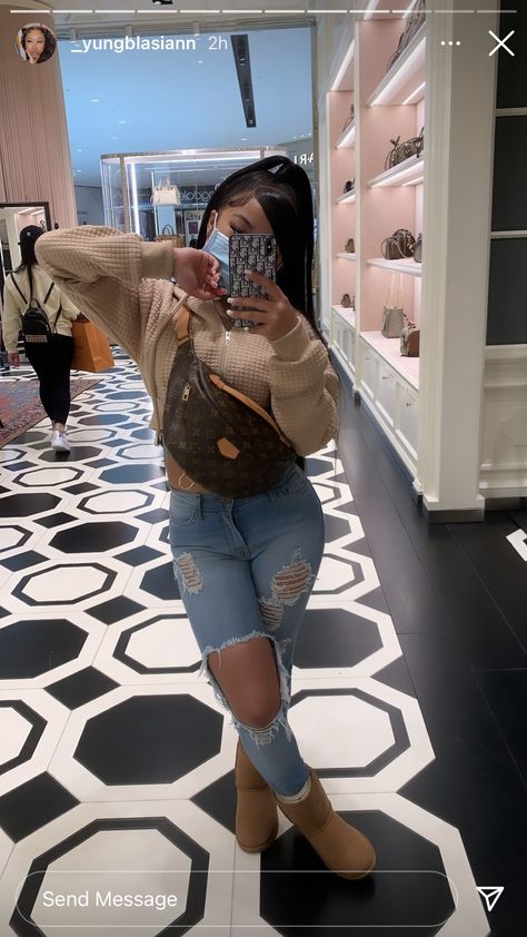 Yung Blasian, Ugg Outfit Ideas, Wardrobe Tips, Outfits Chic, Tomboy Style Outfits, Chill Outfits, Nice Style, Streetwear Fashion Women