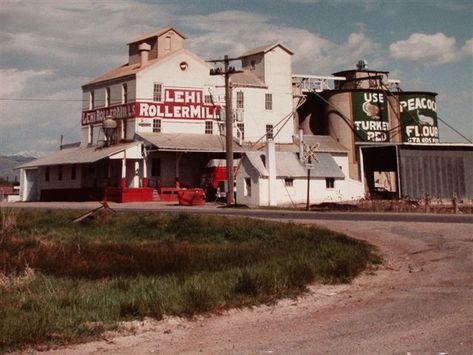 lehi+utah | Lehi, UT : Lehi Rollers Mills photo, picture, image (Utah) at city ... Unlocked Memories, Utah Aesthetic, Utah History, Burger Place, Travel Utah, Lehi Utah, Grain Elevators, Water Shortage, Burger Places