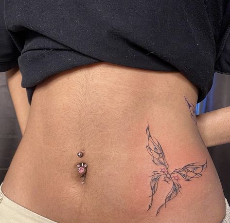 Tattoo Placement Stomach, Lower Ab Tattoo Women, Side Waist Tattoo, Lower Stomach Tattoos For Women, Tat Placement, Pelvic Tattoos, Tattoos Aesthetic, Stomach Tattoos Women, Waist Tattoos