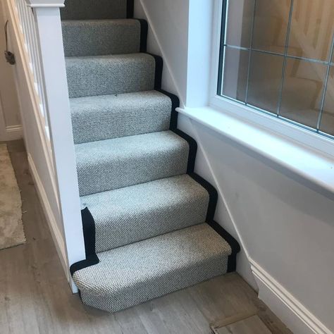 Ace Carpet Edging ltd on Instagram: “A wide stair runner with black tape bound to the edges by our expert team @ACECARPETEDGING. We were grateful to our customer for providing…” Stair Carpet With Black Trim, Black Banister, Hall Carpet, Carpet Tape, Carpet Ideas, Stair Carpet, Hallway Designs, Farrow And Ball Paint, Runner Carpet