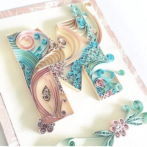 Quilled Letters, Free Quilling Patterns, Quilling Letters, Arte Quilling, Paper Quilling Tutorial, The Letter M, Quilling Work, Desain Quilling, Paper Quilling Patterns