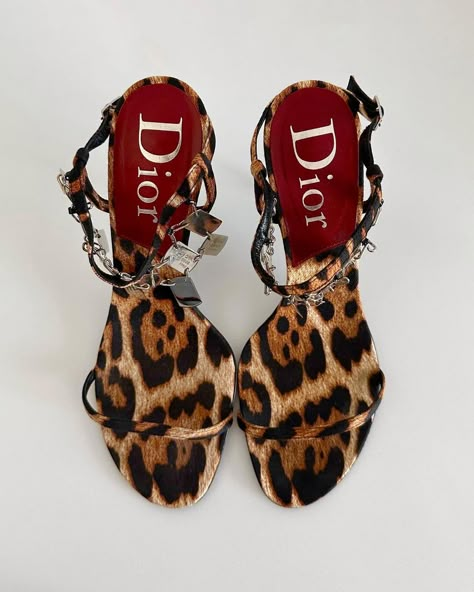 Cheetah Heels, Leopard Print Shoes, Leopard Nails, Vintage Heels, Print Shoes, Swag Shoes, New Energy, Mode Inspo, Leopards