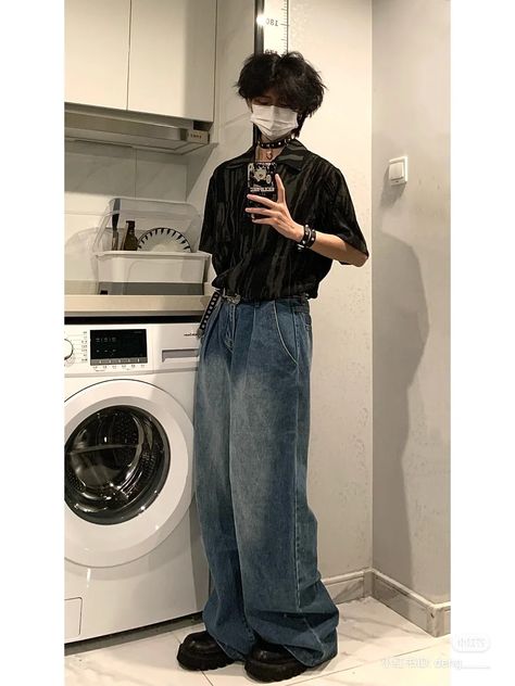 Acubi Fashion Men, Baggy Clothes Outfit Men, Baggy Shirt Outfit, E Boy Outfits, Baggy Jeans Outfit, Big Shoes, Masc Outfits, Jeans Outfit Men, Street Fashion Men Streetwear