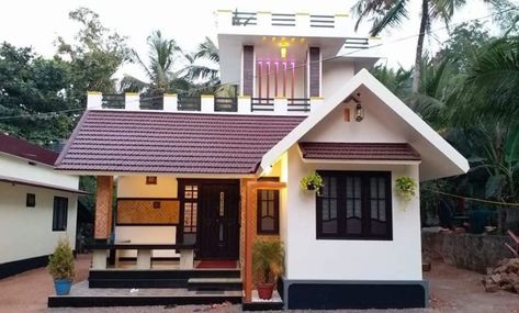 Small House Design Kerala, Kerala Traditional House, Budget House Plans, Small House Front Design, Modern Small House Design, Small House Design Exterior, Small House Elevation Design, Courtyard House Plans, Latest House Designs