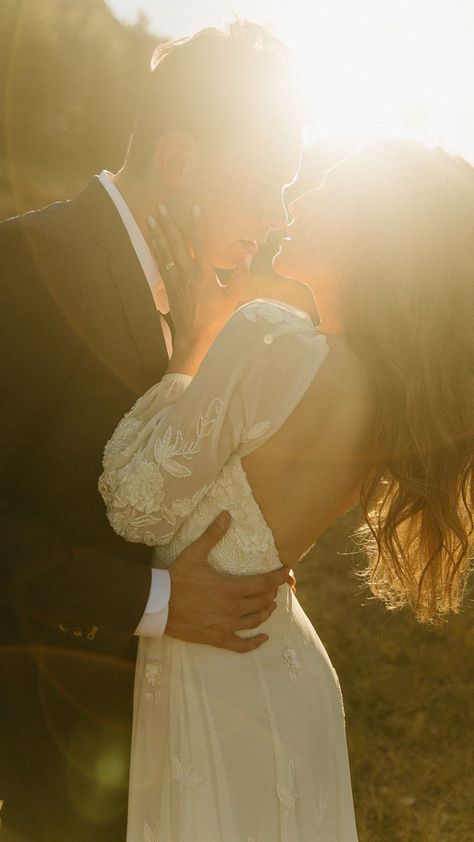 Sunset Bride and Groom Pictures | Southern California Photographer. Candid bride and groom portraits are always my favorite to capture! Theres nothing like just letting everything unfold naturally. See more candid wedding photos, candid bride and groom portraits, bride and groom pictures,  bride and groom photos,  bride and groom poses, and candid elopement photos. Book Cambria for your California wedding & elopements at cambriashelleyphotography.com! Retreat Planning, Wedding Engagement Pictures, Groom Pictures, You Are The Sun, Wedding Picture Poses, Wedding Couple Poses Photography, Candid Wedding Photos, Wedding Photography Styles, Bride And Groom Pictures