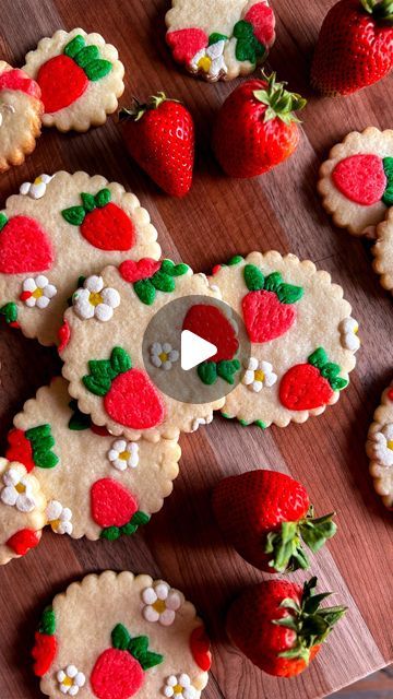 Sugarbird Cakery & Floral Co. - Cheryl Stager on Instagram: "Strawberry season is here! There is NOTHING like fresh Ontario strawberries and until I can get over to our local farm, I’ll be celebrating with these adorable printed strawberry sugar cookies. I just coloured some cookie dough different colours and added some strawberry details. I love the way they turned out! 🍓  #sugarbirdcakeryfloral #cakeArt #cakeartist #easybaking #cakedecorator #cakedecorations #cookietutorial #bakinginfluencer #foodinfluencer #decoratinghack #cookiedecorating #decoratingcookies #easyrecipes #cookieart #cookieartist #strawberrycookies" Printed Sugar Cookies, Strawberry Sugar Cookies Decorated, Strawberry Sugar Cookie, Printed Cookies, Summer Sugar Cookies, Cookie Shapes, Strawberry Sugar Cookies, Strawberry Cookie, Strawberry Sugar