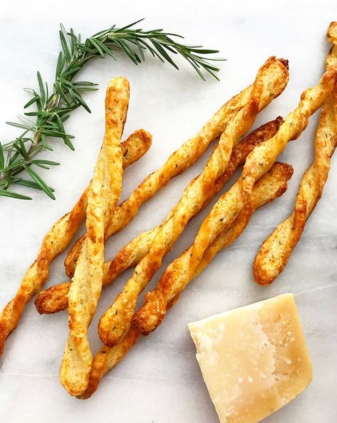 Rosemary-Parmesan Cheese Straws | e2 bakes brooklyn Sourdough Cheese Straws, Cheese Buttons, Cheesy Appetizers, Cheese Straw, Savory Biscuits, Cheese Straws Recipe, Bread Twists, Cheese Twists, Cheesy Appetizer