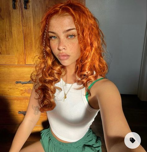 Red Curly Hair Pale Skin, Dyed Red Hair Green Eyes, Tan Skin With Ginger Hair, Redhead Baddie Aesthetic, Ginger Hair Dark Eyes, Red Curly Hair Blue Eyes, Makeup With Ginger Hair, Red Coily Hair, Blasian Face Claim Female