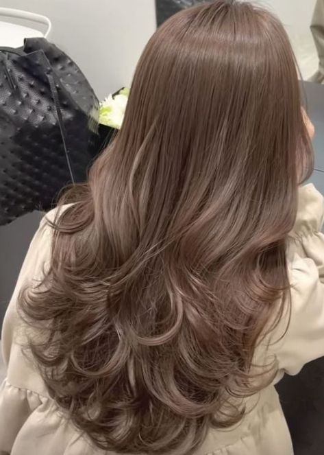 26 Inch Extensions, Hair Dye For Asians, Brown Beige Hair Color, Milky Tea Brown Hair Color, Milk Tea Brown Hair Color Korean, Dyed Light Brown Hair, Brown Korean Hair, Beige Brown Hair Color, Beige Hair Color Brown