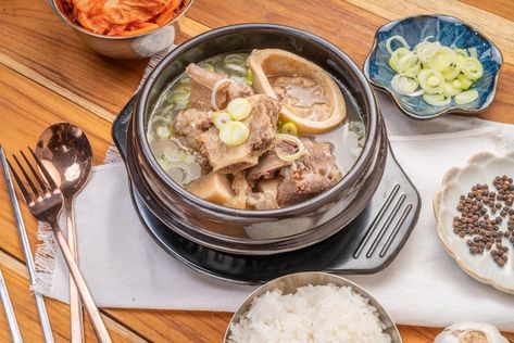 Beef bone soup or seolleongtang the most... | Premium Photo #Freepik #photo #stew #beef-stew #traditional-food #korea-food Beef Bone Soup, Soup With Rice, Stew Beef, Bone Soup, Korea Food, Korean Recipes, Beef Bones, Beef Soup, Steamed Rice