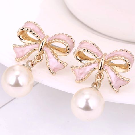 These Pink Bow Pearl Earrings Offer A Unique And Stylish Look That Will Make Any Outfit Stand Out. Crafted From A Pink Bow Design And Detailed With A Beautiful Pearl, They Are An Eye-Catching Accessory That Will Take Your Look To The Next Level. With A Lightweight Feel, These Earrings Are Comfortable To Wear All Day Long. The Perfect Finishing Touch To Any Girly Look, These Pink Bow Pearl Earrings Are Sure To Turn Heads. Get It Fast With 1-3 Day Priority Mail Shipping. Orders Are Packed & Shippe Manado, Bow Jewelry, Pink Jewelry, Bow Earrings, Fancy Jewelry, Lovely Earrings, Girly Jewelry, Pink Earrings, Pink Pearl