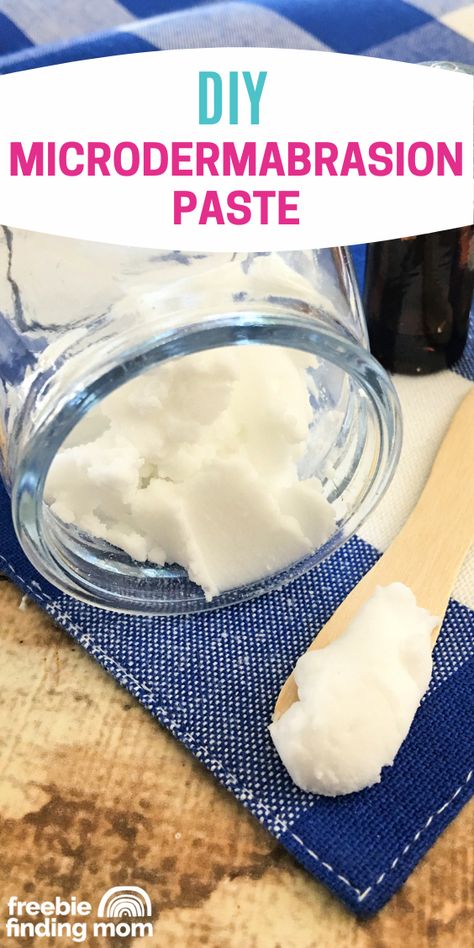 This is a DIY microdermabrasion paste recipe in a jar. Diy Microdermabrasion At Home, Benefits Of Microdermabrasion, Microdermabrasion At Home, Microdermabrasion Benefits, Essential Oil Bug Spray, Microdermabrasion Paste, Dollar Diy, Facial Products, Paste Recipe