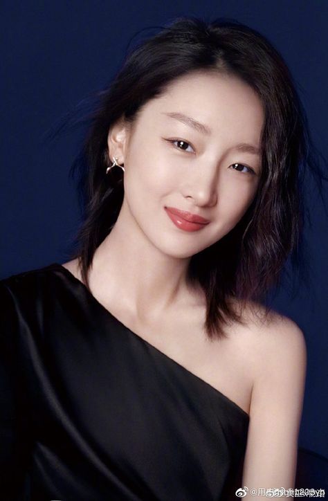 Zhou Dongyu, Chinese Gender, Super Girls, Face Study, Style Korea, Film Awards, Chinese Actress, Girl Body, Supergirl