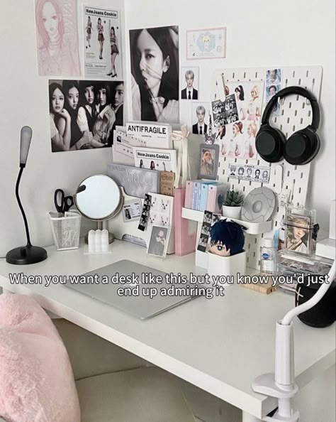 I’d literally be organizing it and cleaning it every second Study Desk Decor, Kpop Room, Desk Inspiration, White Desk, Desk Inspo, Pinterest Room Decor, Study Room Decor, Room Redesign, Room Desk