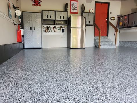 Hypoxy Garage Floor, Garage Cement Floor Ideas, Apoxsee Garage Floors, Garage Apoxsee, Resurface Garage Floor, Speckled Garage Floor, Epoxy Garage Floor Designs, Refinish Garage Floor, Garage Floor Sealer